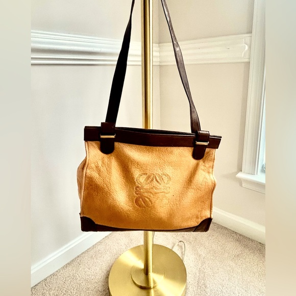 Loewe Handbags - Loewe Vintage Leather one shoulder step bag